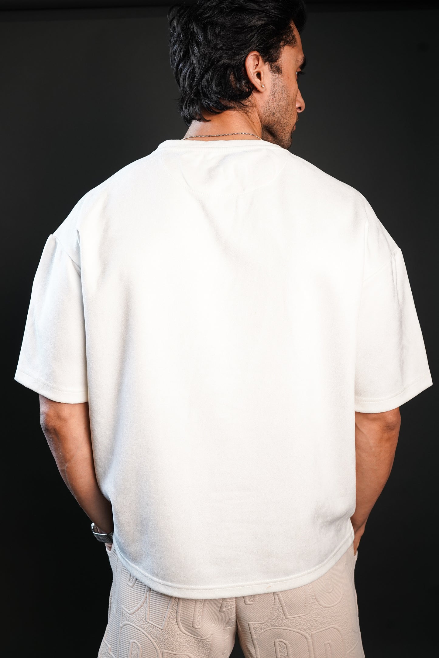 SUEDE EMBROIDERED OVERSIZED TSHIRT