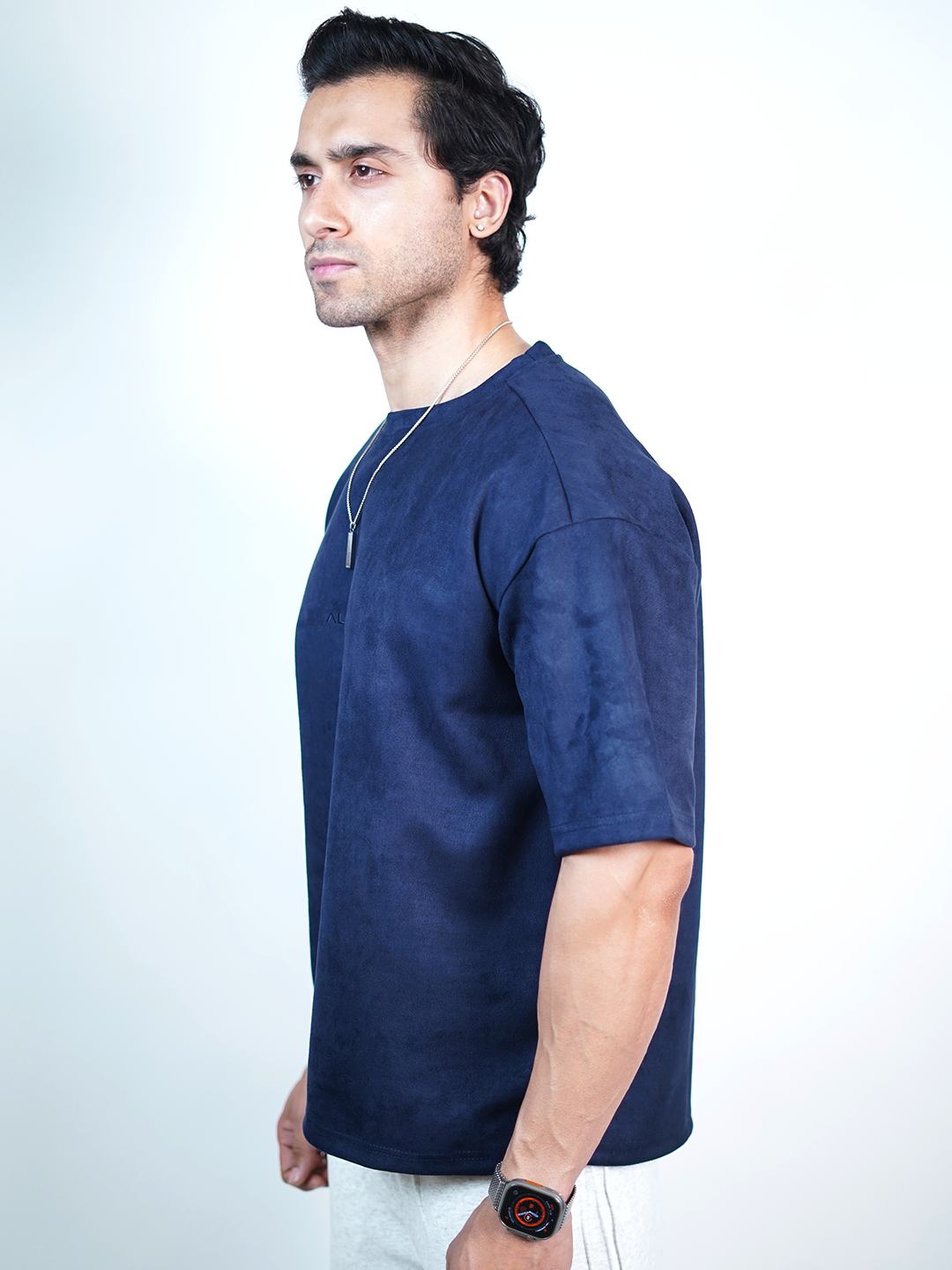 SUEDE EMBROIDERED OVERSIZED TSHIRT