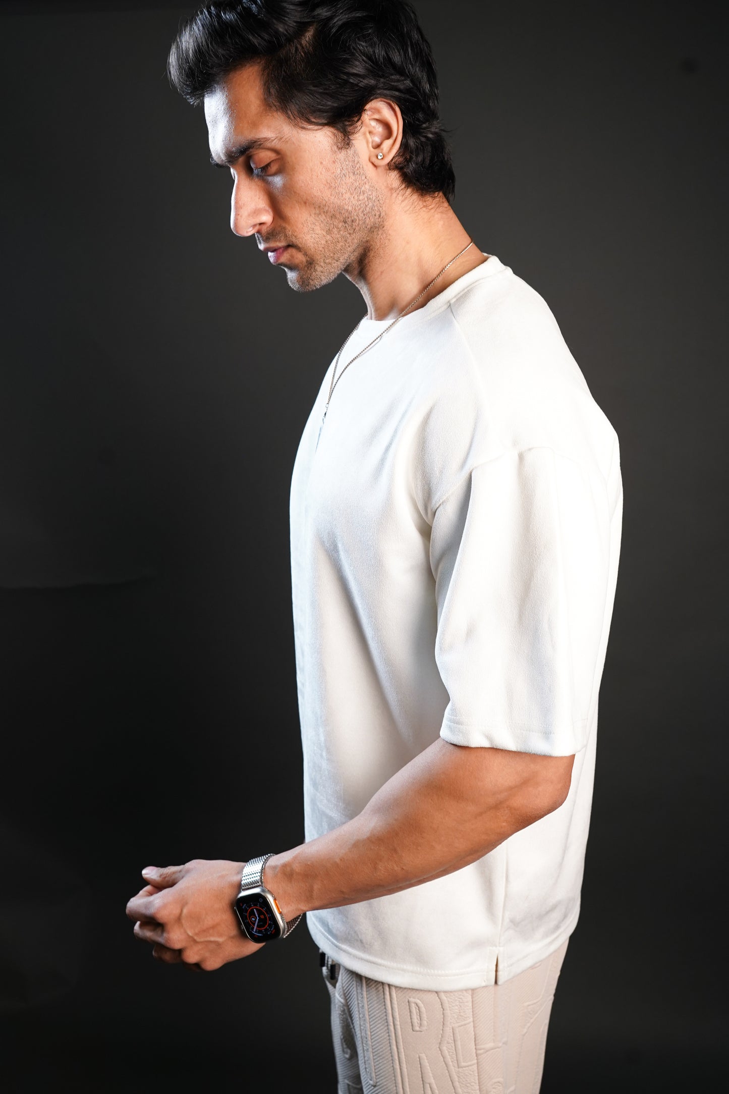 SUEDE EMBROIDERED OVERSIZED TSHIRT