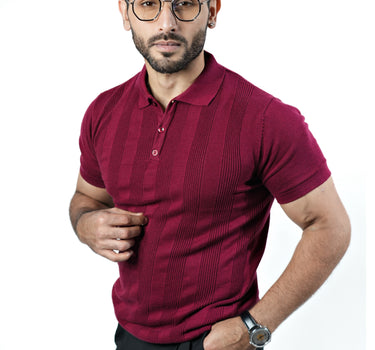 Enigma textured knitted polo T-shirt in Wine color