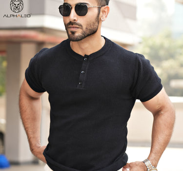 Apollo knitted textured Henley Black