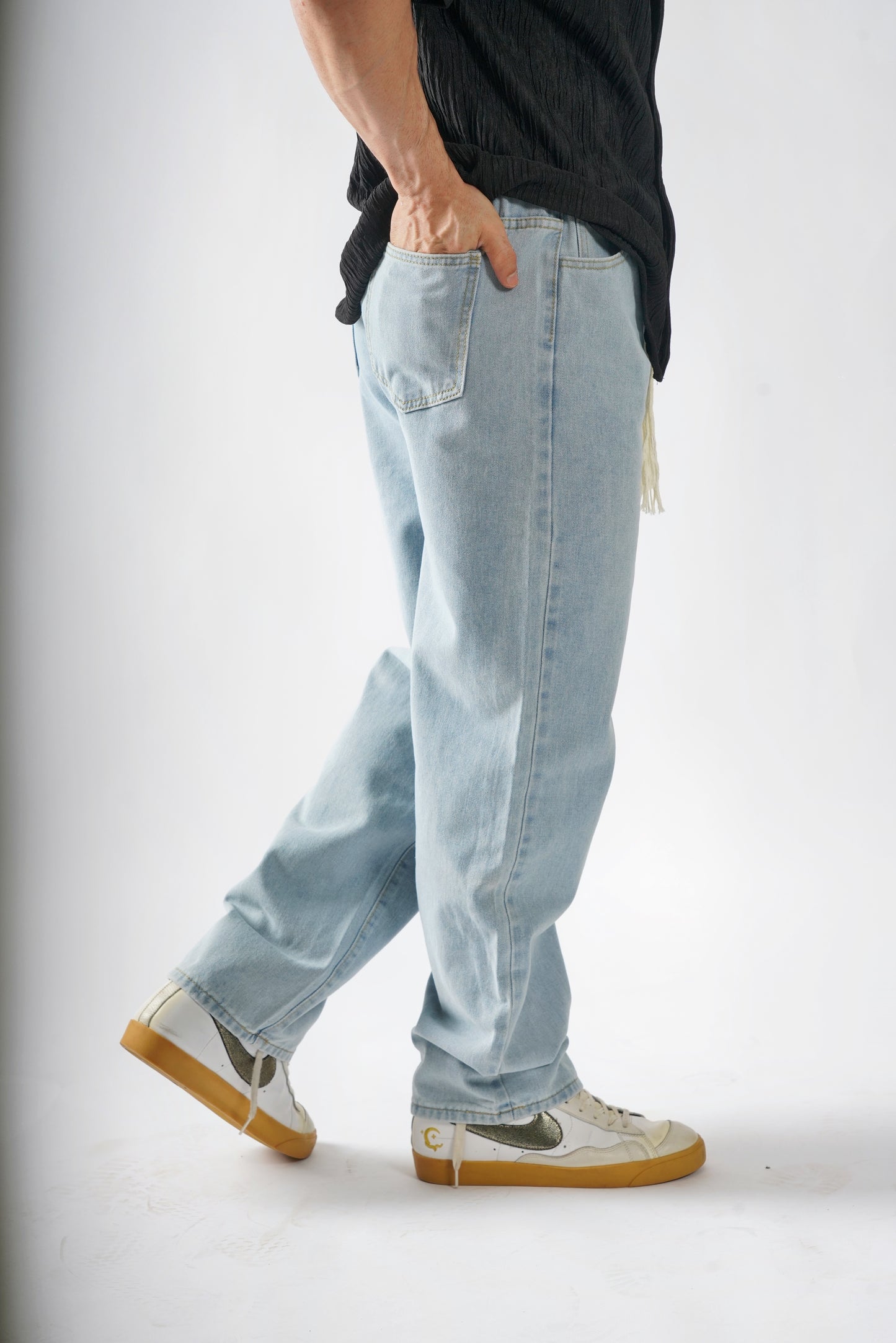 SEOUL BAGGY DENIMS