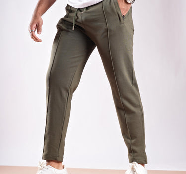 Essential Training Joggers Baggy green