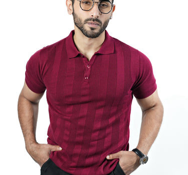 Enigma textured knitted polo T-shirt in Wine color