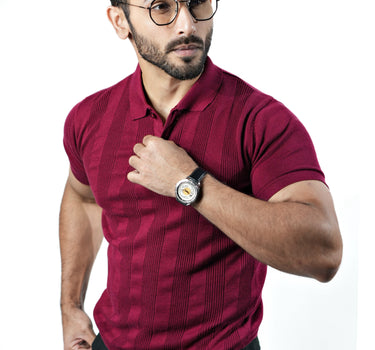 Enigma textured knitted polo T-shirt in Wine color