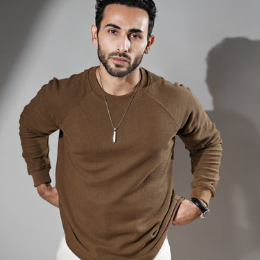 Classic Raglan Long sleeves Relaxed fit Sweatshirt in Brown color