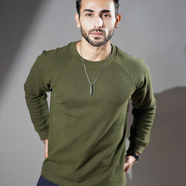 Classic Raglan Long sleeves Sweatshirt in Olive color